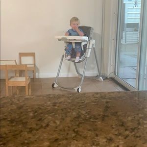 Meet your Posher, Jonathan